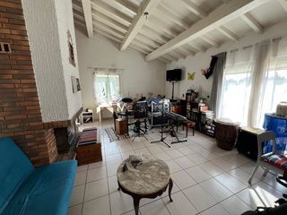  Propri�t�/ch�teau � vendre 10 pi�ces 262 m�