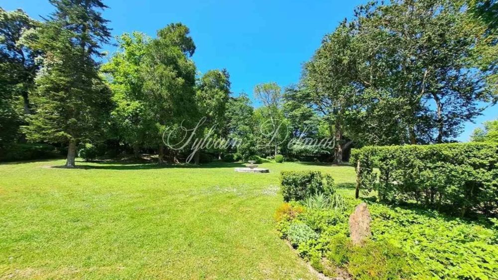 � vendre  Propri�t�/ch�teau Tours (37000)