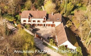  Propri�t�/ch�teau � vendre 14 pi�ces 347 m�