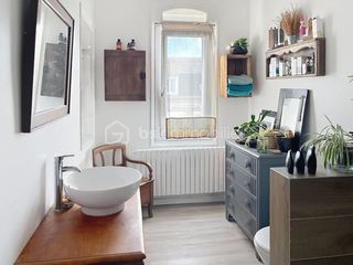  Propri�t�/ch�teau � vendre 9 pi�ces 256 m�