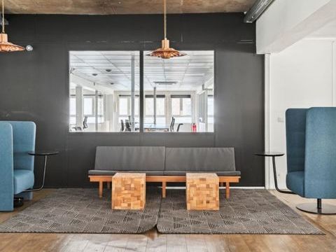 Bureaux r&eacute;cents , et fonctionnels situ&eacute;s &agrave; proximit&eacute; des transports 5089 93400 Saint ouen