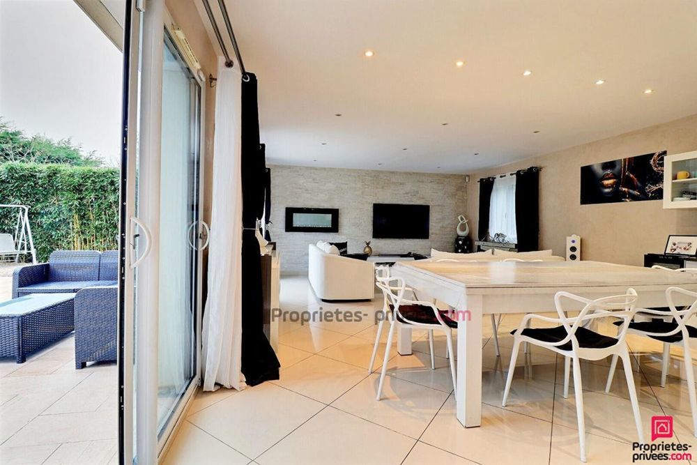 � vendre  Maison Sainte-Genevi�ve-des-Bois (91700)