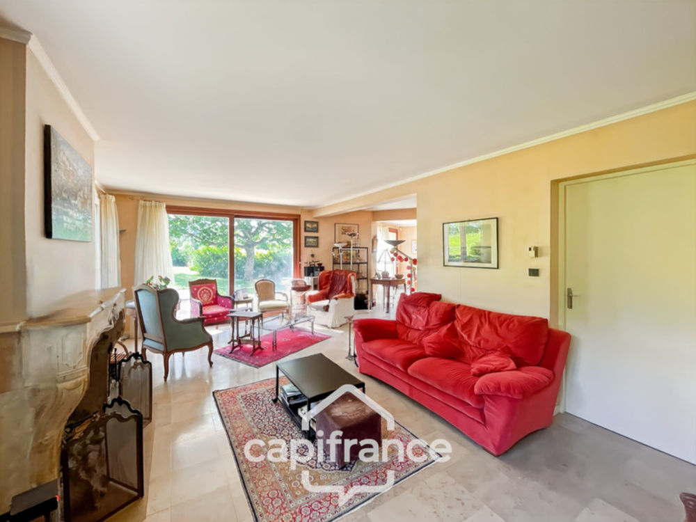 � vendre  Propri�t�/ch�teau Dijon (21000)