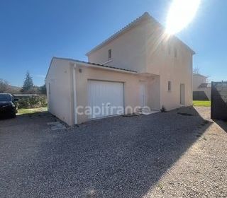  Maison � vendre 4 pi�ces 101 m�