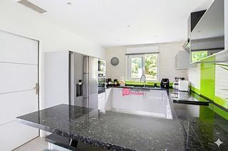  Maison � vendre 7 pi�ces 150 m�