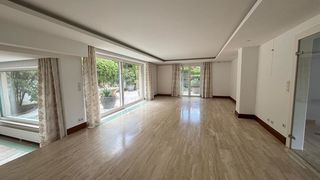  Maison � vendre 10 pi�ces 299 m�