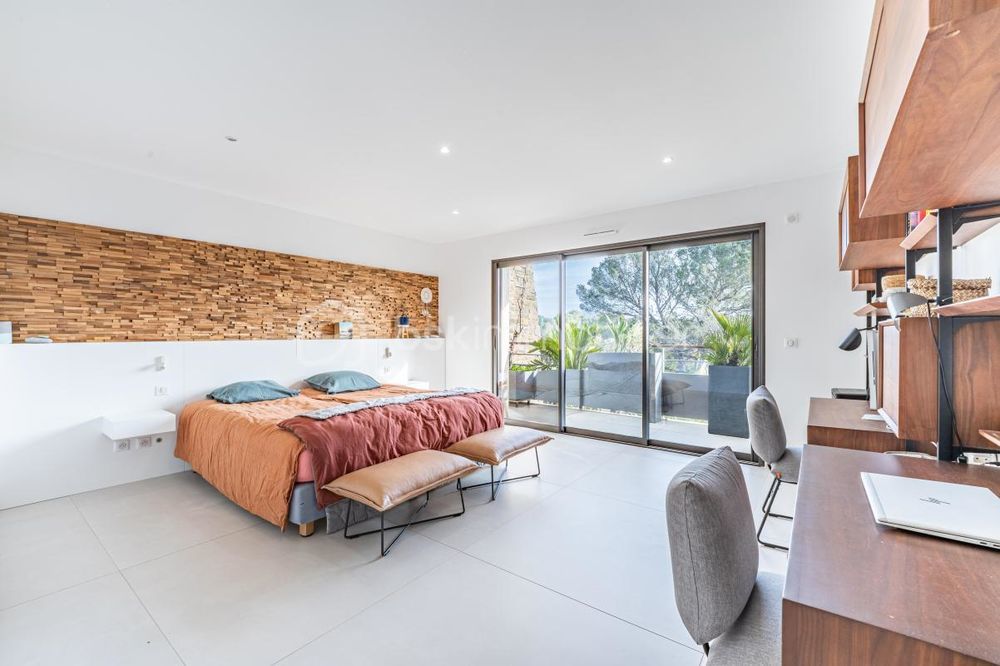 � vendre  Appartement Saint-Rapha�l (83700)