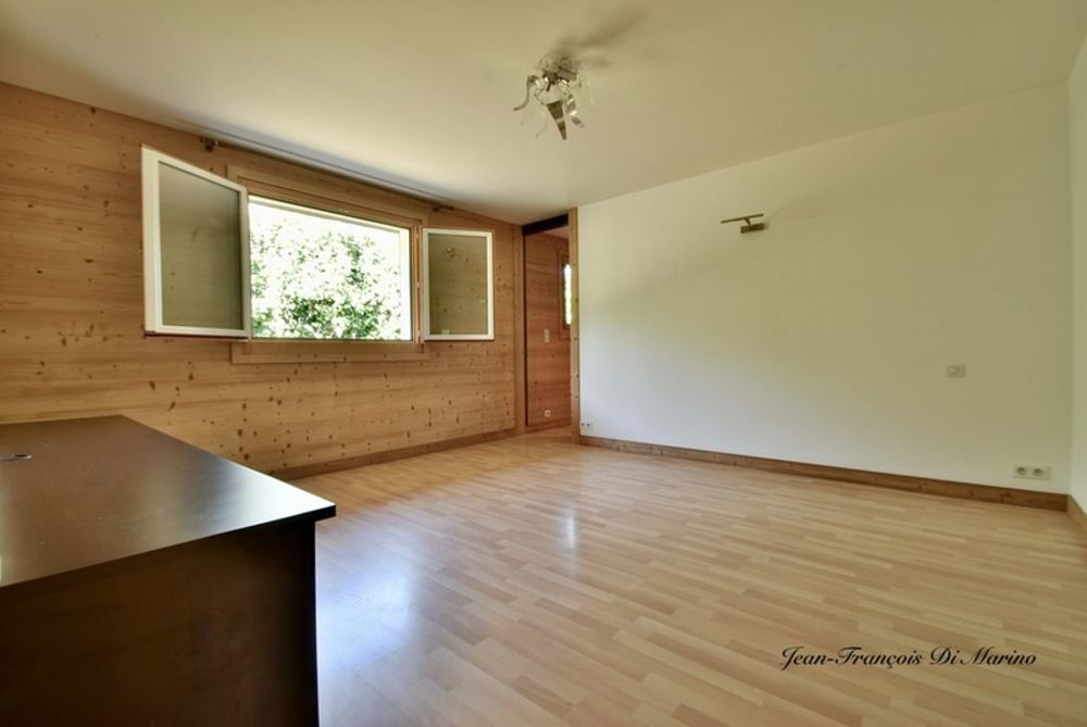 � vendre  Maison Armoy (74200)