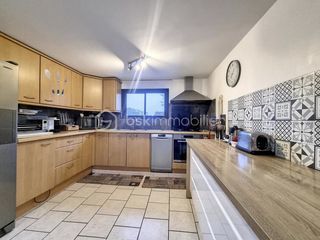  Maison � vendre 8 pi�ces 165 m�