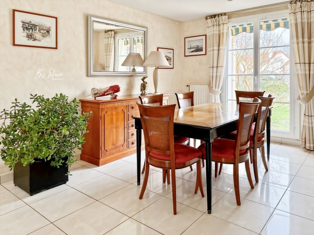 � vendre  Villa Bussy-Saint-Martin (77600)