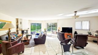  Maison � vendre 8 pi�ces 204 m�