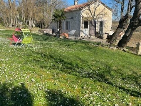   Proche Astaffort- Maison en pierre 5 pi�ces-127m2-  terrain 1526m2 Maison - 5 pi�ce(s) - 127 m�