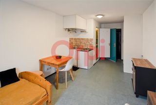  Appartement � louer 1 pi�ce 16 m�