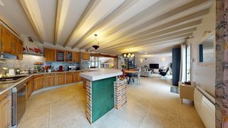  Maison � vendre 10 pi�ces 210 m�