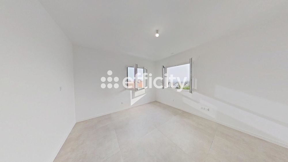 � vendre  Maison �chenevex (01170)