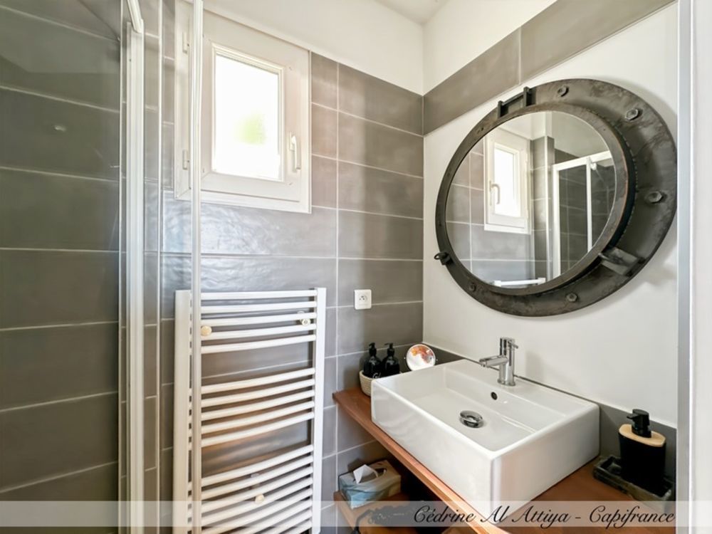 � vendre  Villa Sainte-Marie-de-R� (17740)