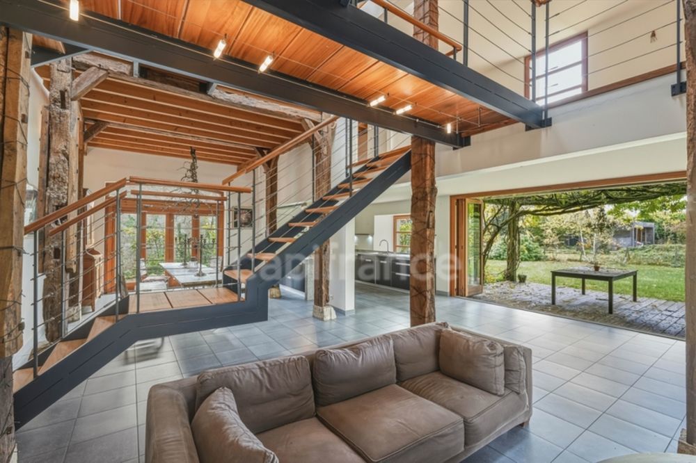 � vendre  Maison Saint-Genis-Pouilly (01630)