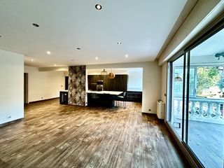  Appartement � vendre 5 pi�ces 180 m�