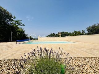  Maison � vendre 7 pi�ces 223 m�