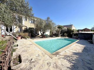  Maison � vendre 9 pi�ces 244 m�