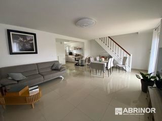  Maison � vendre 4 pi�ces 77 m�