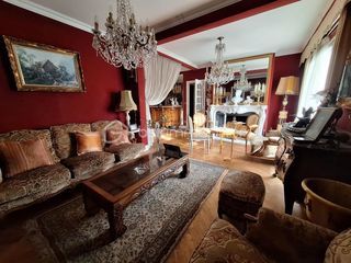  Immeuble � vendre 8 pi�ces 268 m�