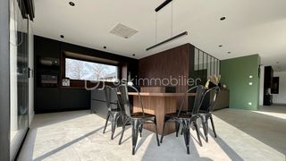  Maison � vendre 7 pi�ces 245 m�