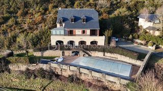  Maison � vendre 6 pi�ces 210 m�