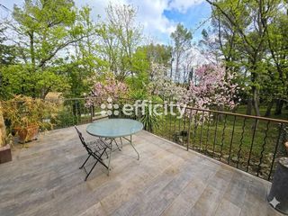  Villa � vendre 6 pi�ces 160 m�