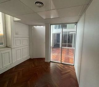  Immeuble � vendre 220 m�