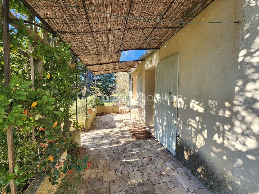 � vendre  Maison Puyvert (84160)