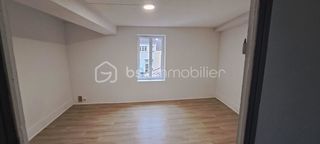  Immeuble � vendre 12 pi�ces 318 m�