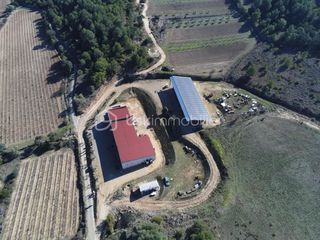  Immeuble � vendre 2 pi�ces 700 m�