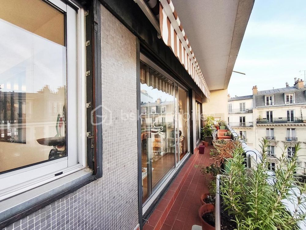 � vendre  Appartement Paris 18