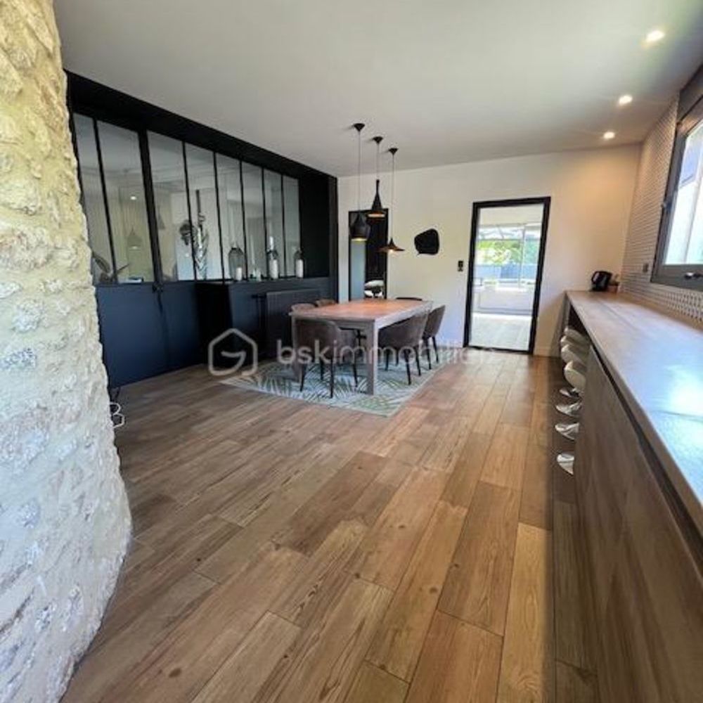 � vendre  Propri�t�/ch�teau Vannes (56000)