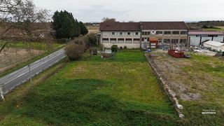  Immeuble � vendre 3 pi�ces 244 m�