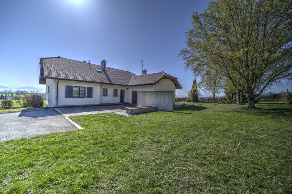 � vendre  Maison �chenevex (01170)