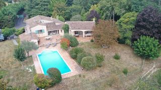  Maison � vendre 6 pi�ces 300 m�