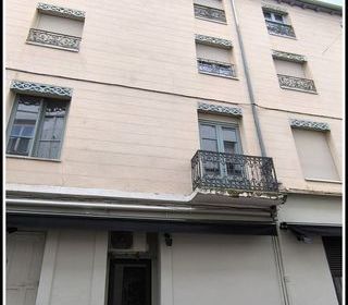  Immeuble � vendre 15 + pi�ces 495 m�