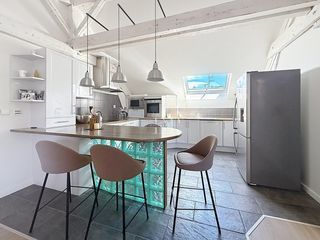  Appartement � vendre 4 pi�ces 138 m�