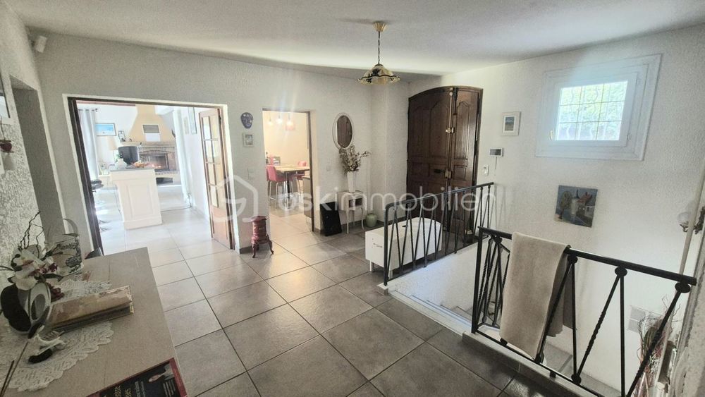 � vendre  Propri�t�/ch�teau Signes (83870)