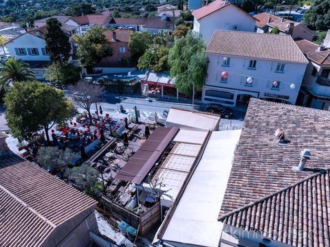 MURS ET FONDS DE COMMERCE BRASSERIE RESTAURANT CAFE 2750000 83420 La croix valmer