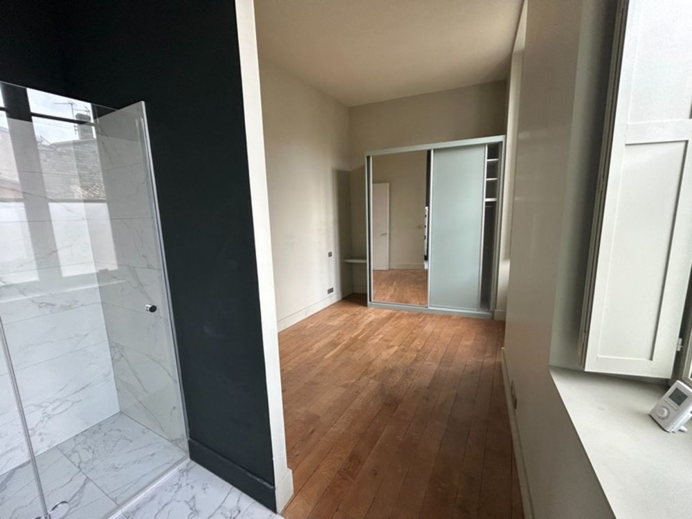 � vendre  Appartement Bordeaux (33000)