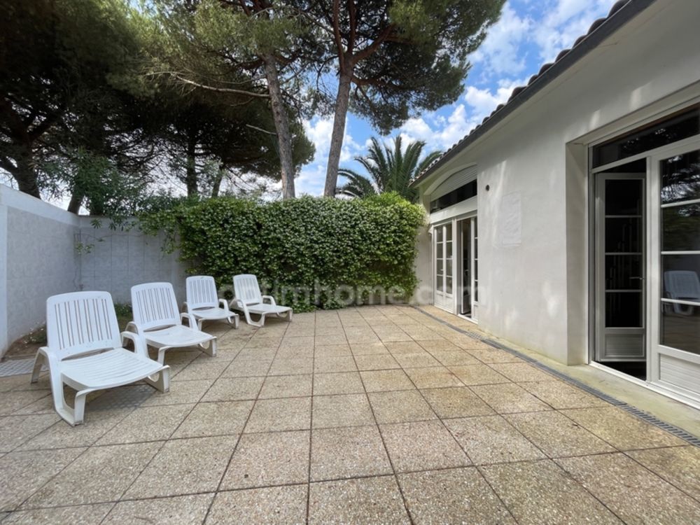 � vendre  Maison Le Bois-Plage-en-R� (17580)