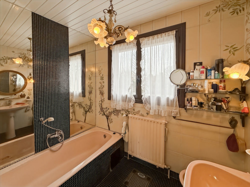 � vendre  Maison Pr�vessin-Mo�ns (01280)