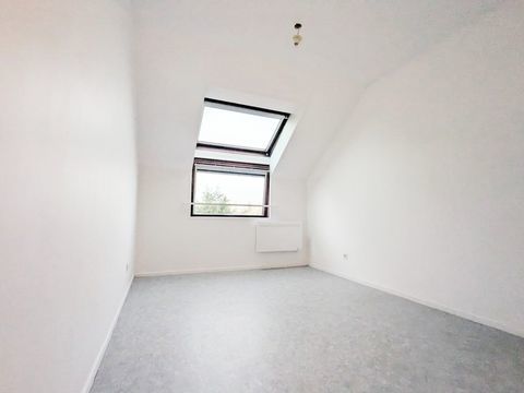   Maison 4 pi�ces lou�e � investissement s�curis� � jardin + garage � Aubign�-Racan Maison - 4 pi�ce(s) - 83 m�