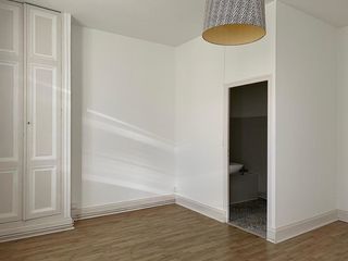  Immeuble � vendre 7 pi�ces 144 m�