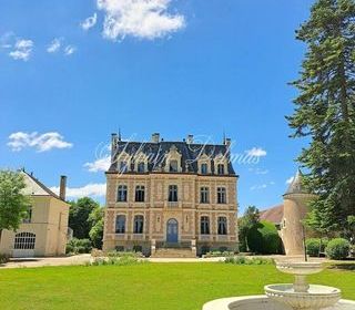  Propri�t�/ch�teau � vendre 15 + pi�ces 2000 m�