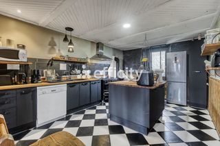  Maison � vendre 9 pi�ces 228 m�