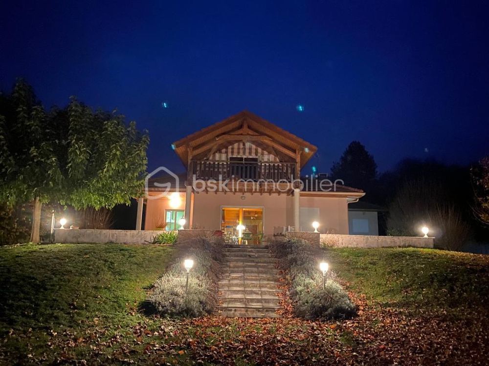 � vendre  Maison Saint-Cassien (38500)